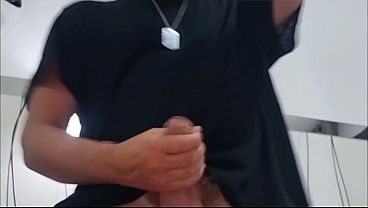 ASSOLO | GEMITI MASCHILI | CAZZO ENORME SBORRA | SEGA CON UNA IMMENSA SBORRATA IN POV - ORGASMO INTENSO POTENTE 