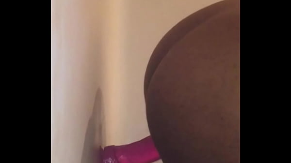 Play MP4 - Watch me Fuck my wett super tight black pussy with my 8" dildo