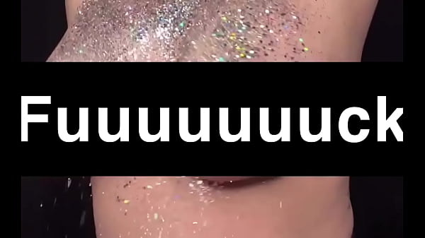 Glitter Glitter Everywhere. #diamond #glitter #sparkle thumbnail