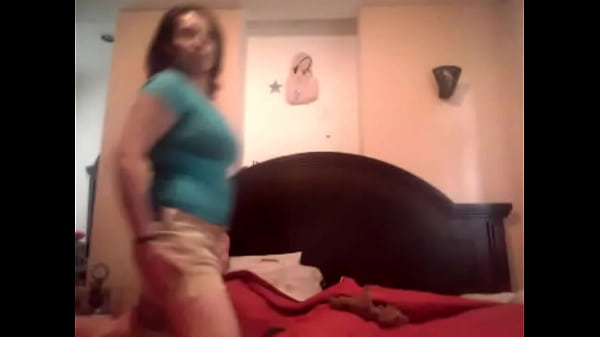 Rica tetona mexicana amateur se desnuda 