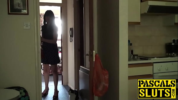 Nonton The Bitch Gets Totally Plunderfucked. I Even Push Her Up Against The Window While Ramming Her Doggy To Let All Her Neighbors Know What A Whore She Is. thumbnail