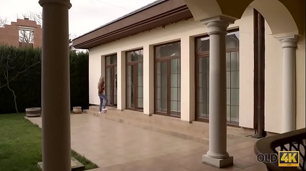 Play MP4 - OLD4K&period; Very pretty lassie enjoys old and young sex with new friend