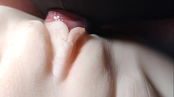 Play MP4 - Fuck her pussy&comma; it still feels pretty good&period;