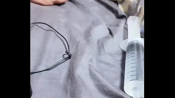 hentai Japanese girl pee hole play.Put in_the urethra