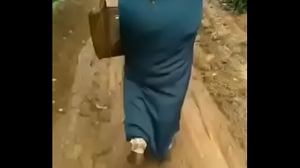 Nonton Mom Ass Big Ass Shaiking thumbnail