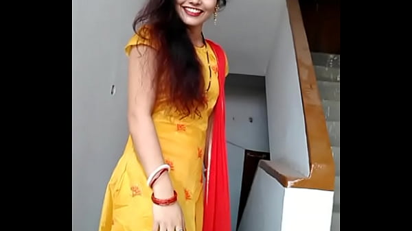 Play MP4 - First Night Sex With Girlfriend