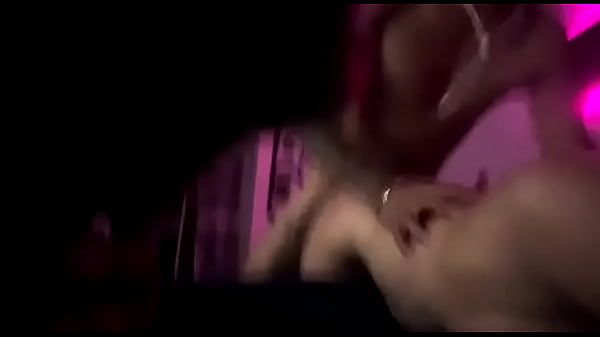 Despierto a mi novia para tener sexo matutino pareja amateur argentina 