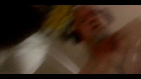 Play MP4 - Strobe cum