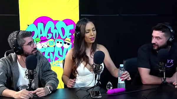 Nonton Amanda Borges thumbnail