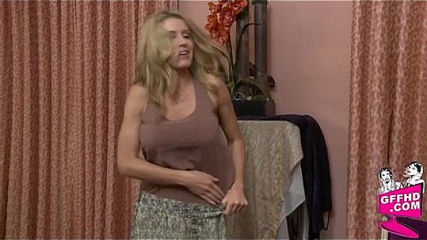 Nonton Sensual Lesbains 1589 thumbnail