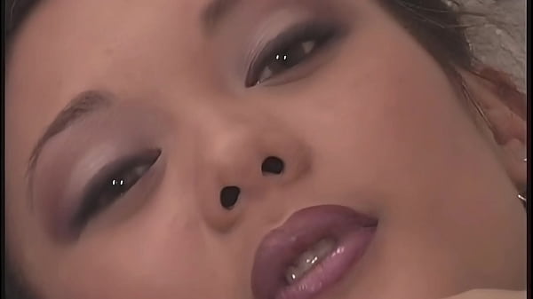 Nonton Kimmy Kahn Takes A Cock In Her Asian Hole thumbnail