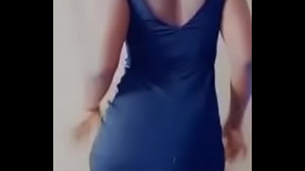 Big booty Kenyan girl twerk