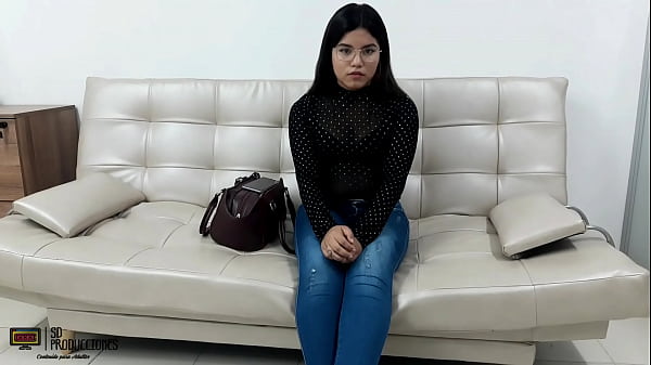 Recibo Una Gran Verga En Mi Primer Casting thumbnail