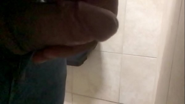 Aquí masturbandome rico