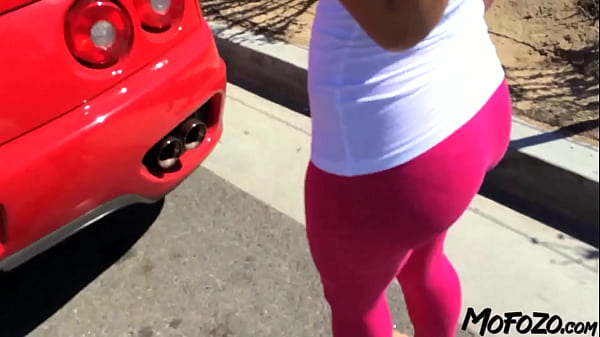 Mofozo.com - Horny College Student Is Sucking Cock In A Mansion thumbnail