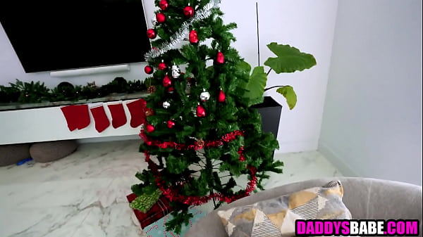 Play MP4 - Best christmas gift ever from my step daughter