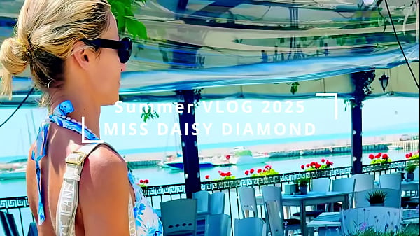 Visiting a castle in beatiful sea promenade town holiday vlog 