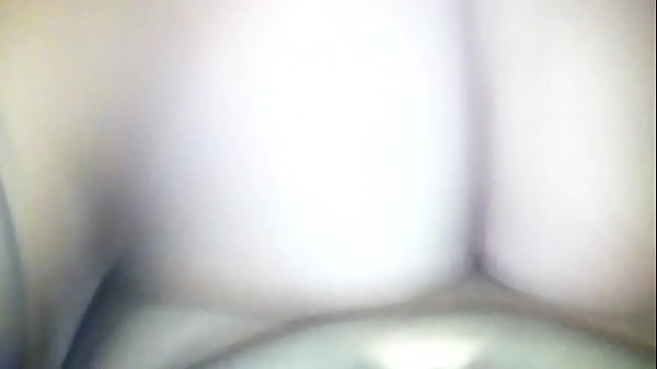 Play MP4 - sentando gostoso