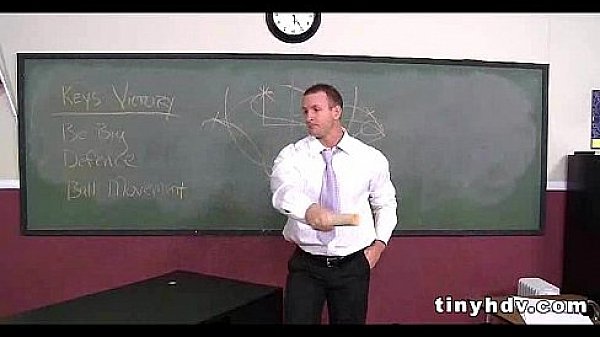 Tiny teen pussy elizabeth bentley 3 91 