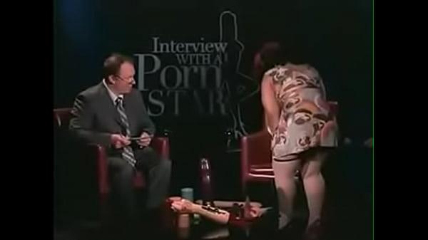 Pinky Shows HowIts Done