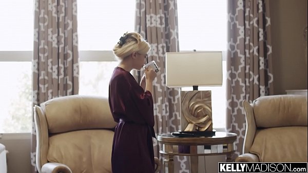 Play MP4 - Jane Wilde Needs A Morning Creampie