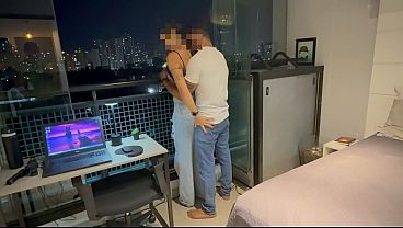 Nonton Fudeu A Cunhada Casada No Airbnb. Em Uma Viagem Para Sp (brasil) Casada Safada Conta Que &eacute; Hotwife E O Marido Cuckold E Fode O Cunhado Na Varanda Do Predio. thumbnail