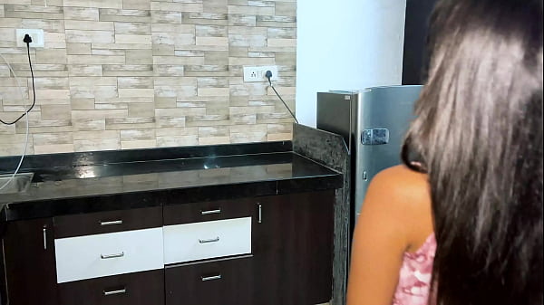 Play MP4 - The boss went to Junior's house and took advantage of it