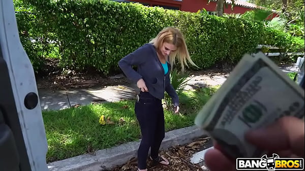 Outsmarting a hustler for sex 