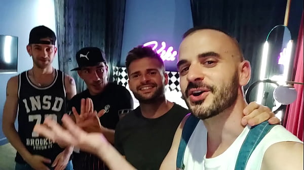 Play MP4 - Xisco is bottom in a fourthsome&comma; gypsyfuun