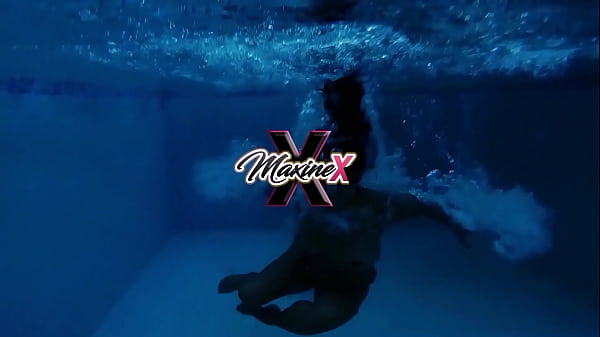 Nonton Wonder Nympho! Maxine X Takes Care Of Shaun Dam's Bbc! thumbnail