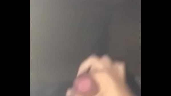 Novinho gozando gostoso