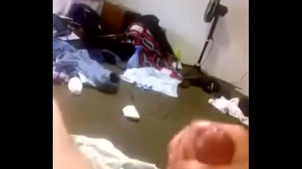 Play MP4 - jerking off cumshot