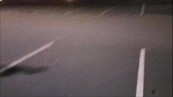 Darkchocolatebarbie and bf have an outside quickie while walking to get food