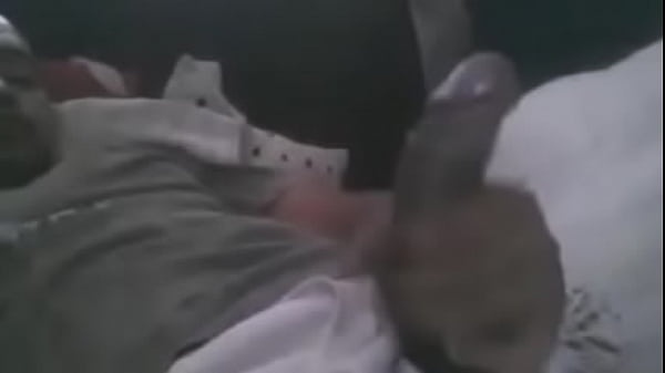 Play MP4 - playing with my dick