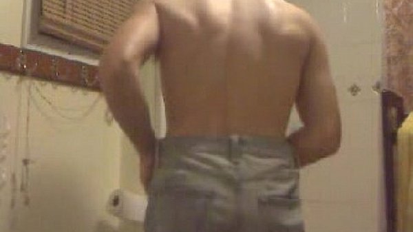 Watch me play in the bathtub 