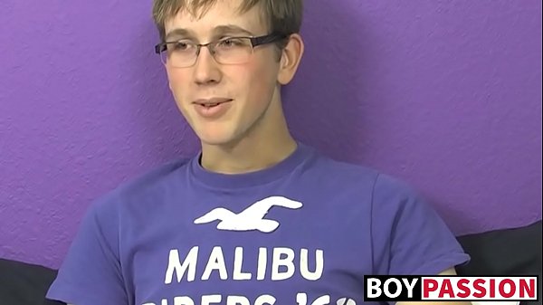 Jockstrap glasses twink Tommie Reed hot solo masturbation