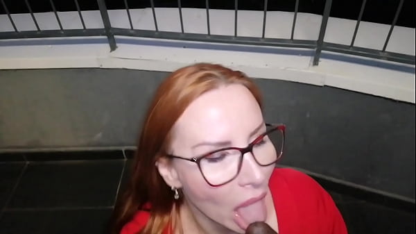 MILF GIVES THE BEST BLOWJOB IN THE_ELEVATOR