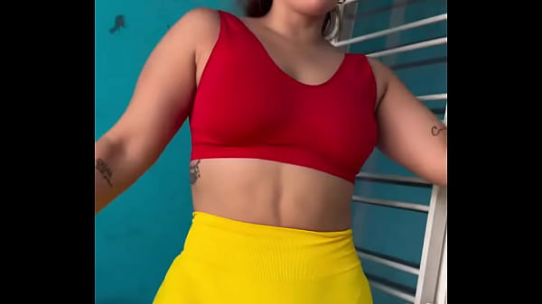 Ousada e gostosa sempre querendo 