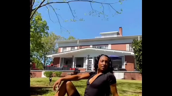 Nonton I&rsquo;m Alive . And Living Lol thumbnail