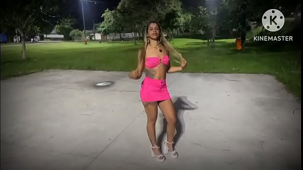 Nonton Liberando Geral Na Pra&ccedil;a Do Sexo Pro Amigo Do Corno thumbnail