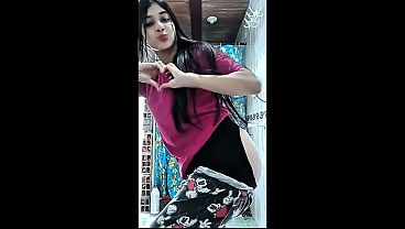 Te Gusta Como Me Toco Mi Pussy Y Mis Grandes Tetas thumbnail