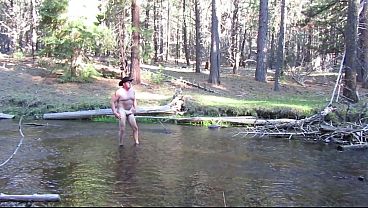 Nonton Naked In The River. thumbnail