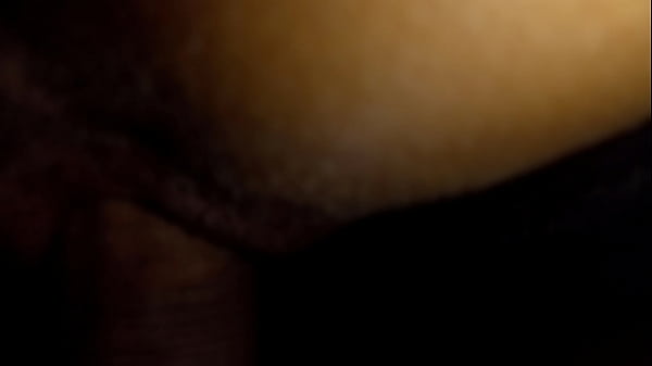 Play MP4 - กางเกงที่ขาดเพราะควยที่แข็งแรงแหย่รหี