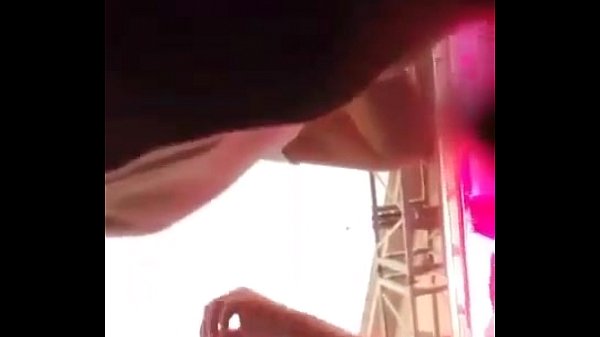 dos culos en mini calzonblanco