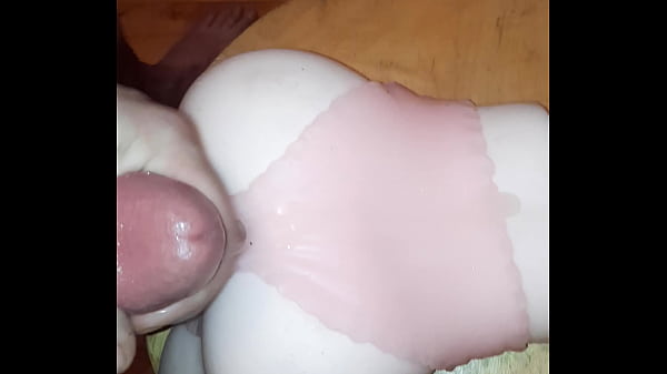 Play MP4 - Premiere ejac avec toy