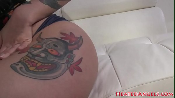 Inked punk_lesbianspussytoying andfingering