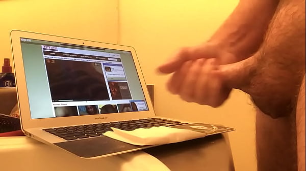 trim.9D7929CE-29BD-461C-AE41-6053C7AC6BE5.MOV 