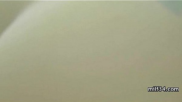 Nonton Bigtit Cougar Likes It Rough thumbnail