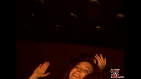 Play MP4 - Double dildo action