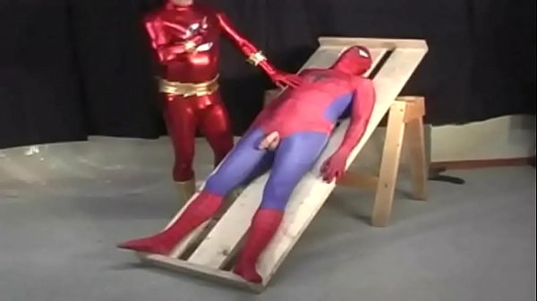 Special Super Heros Fetish And Lycra Domination Avec Branlette Sous Le Costume thumbnail